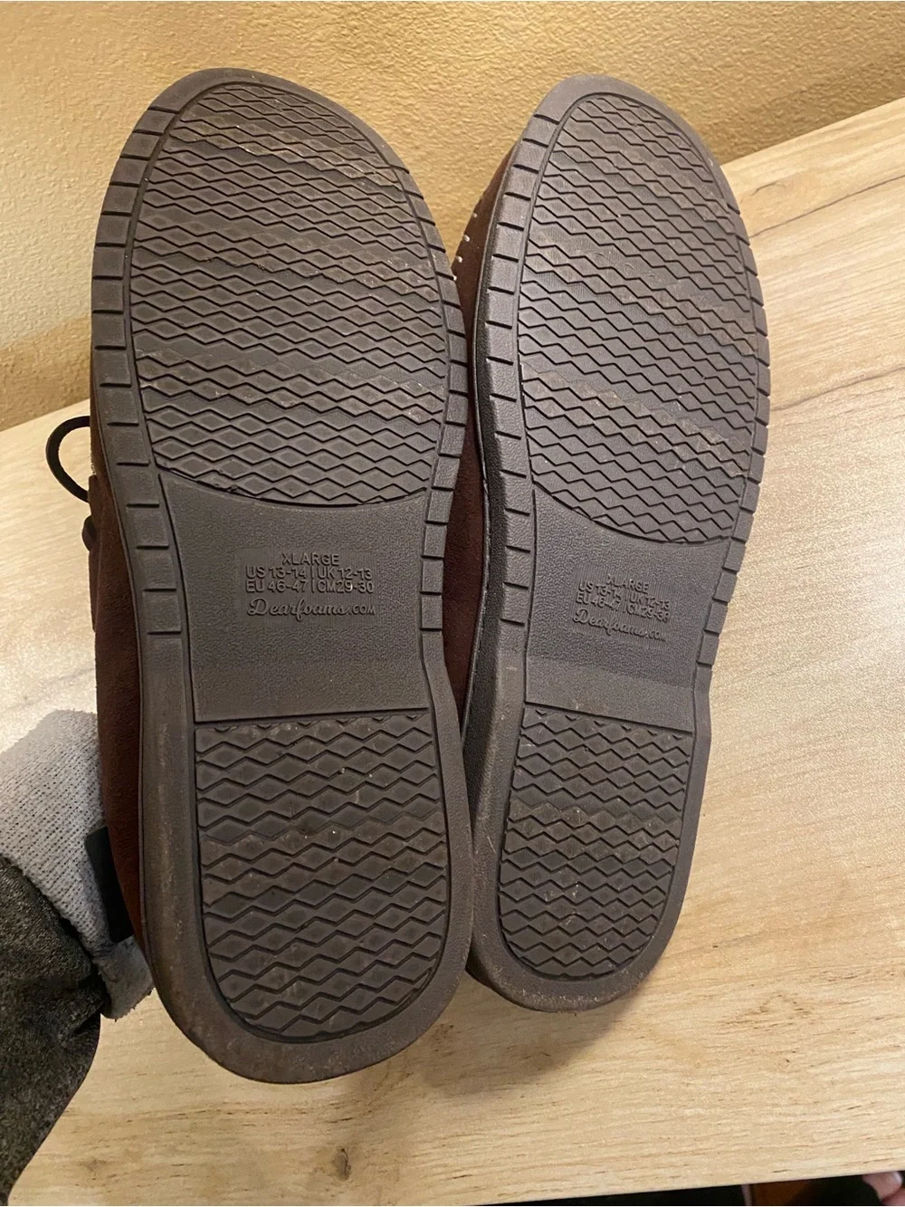 DEARFOAMS mens XL 13 14 Leather Moccasin Slip-On Loafers in Brown. Worn 1 time